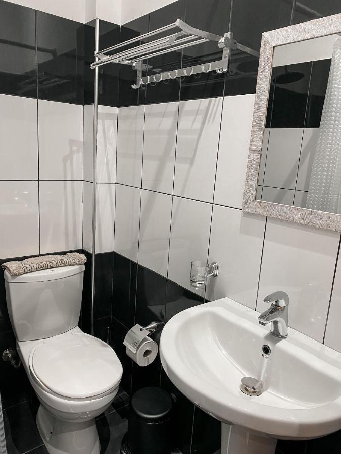 Aljur Hotel ฮีมาเรอ ภายนอก รูปภาพ